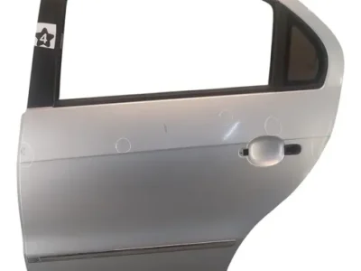 Puerta Trasera Izquierda Vw Voyage (07417552)
