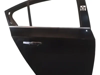 Puerta Trasera Derecha Chevrolet Cruze 4p (06747493)