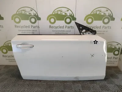 Puerta Delantera Derecha Bmw 135 (06087211)