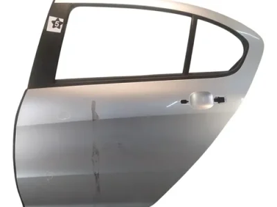 Puerta Trasera Izquierda Peugeot 408 (06681965)