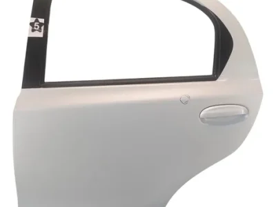 Puerta Trasera Izquierda Toyota Etios 5p (05326332)