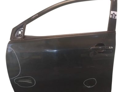 Puerta Delantera Izquierda Toyota Corolla G10 (06581284)