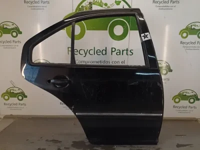 Puerta Trasera Derecha Vw Bora (02820402) Lp