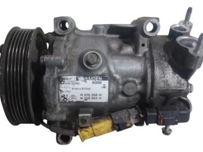 Compresor De A/a Peugeot 208 1.6 (07004437)