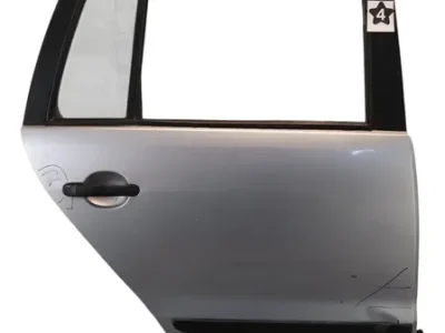 Puerta Trasera Derecha Vw Suran Lv (06079151)