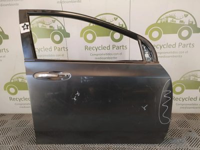 Puerta Delantera Derecha Honda City (05391863)
