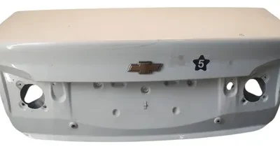 Tapa De Baul Chevrolet Classic (aa00716949)