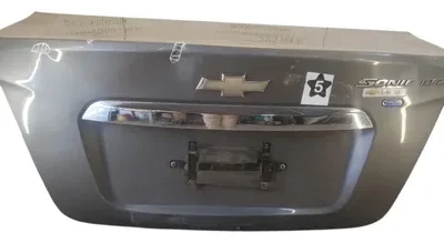 Tapa De Baul Chevrolet Sonic (06217805)