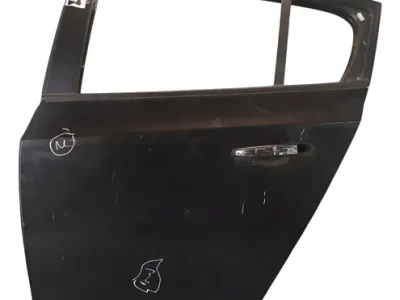 Puerta Trasera Izquierda Chevrolet Cruze 5p (05015864) Lp
