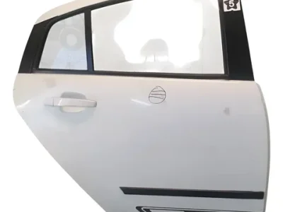 Puerta Trasera Derecha Chevrolet Agile (07882640)