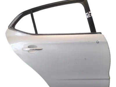 Puerta Trasera Derecha Citroen C4 Lounge (05618020)