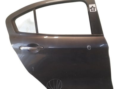 Puerta Trasera Derecha Fiat Cronos (05004087)