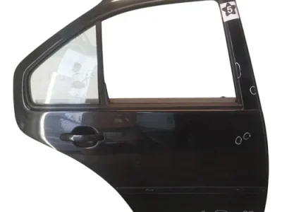 Puerta Trasera Derecha Vw Bora (06066484)