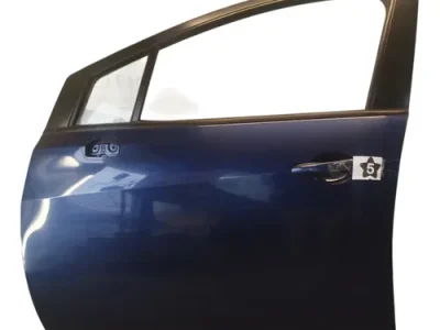 Puerta Delantera Izquierda Nissan Versa Ln (06393338)
