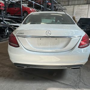 MERCEDES BENZ C250 (AB089XT)