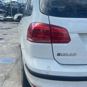VW VOLKSWAGEN SURAN 1.6 16V 5D 428 (AB312YX)