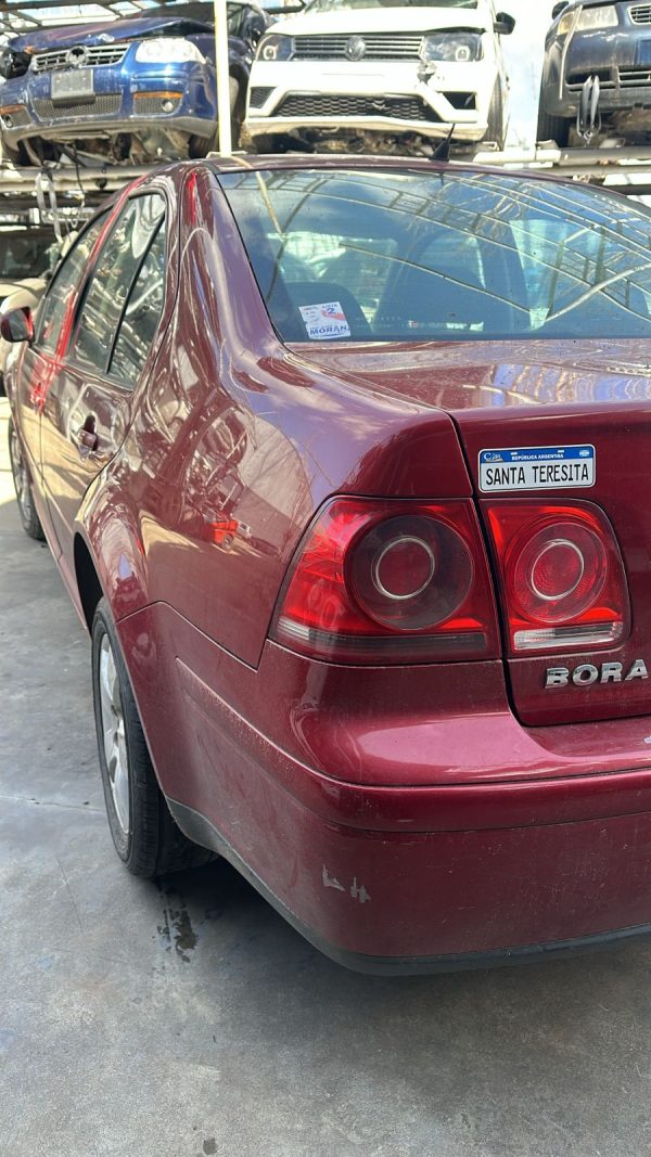 VW VOLKSWAGEN BORA 2.0 (INJ225)