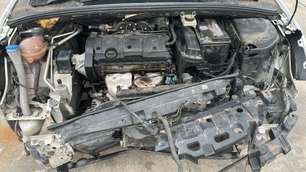 PEUGEOT 408 ACTIVE 1.6 (AB752MP)