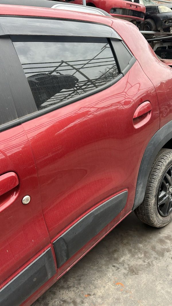 KWID OUTSIDER 1.0 (AD879AG)