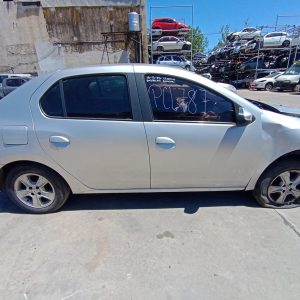 RENAULT NUEVO LOGAN PRIVILEGE PLUS 1.6 (PCL787)