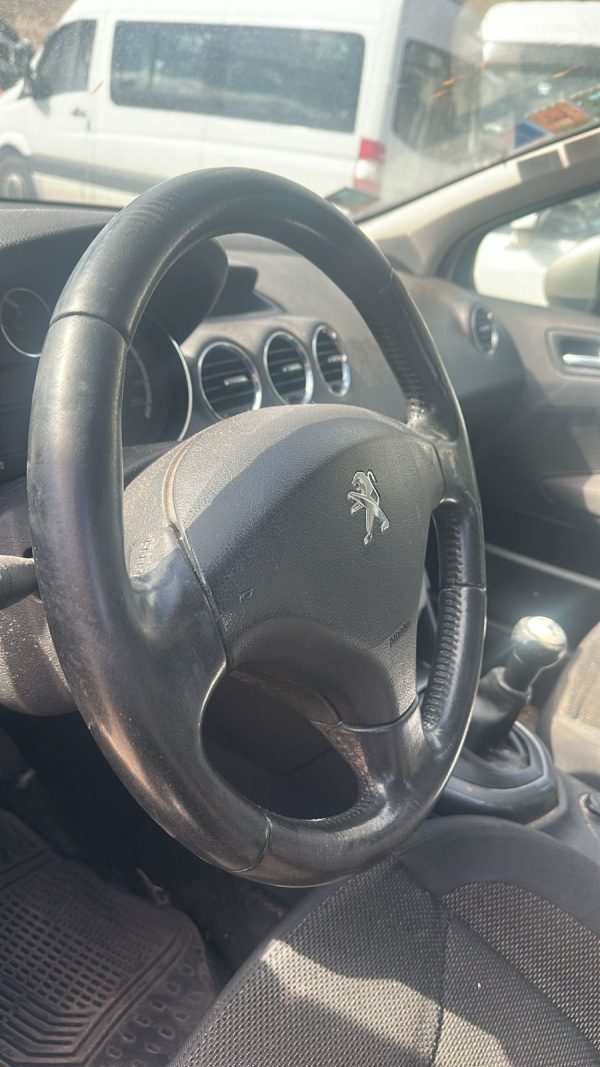 PEUGEOT 408 ALLURE 2.0N (MWC499)