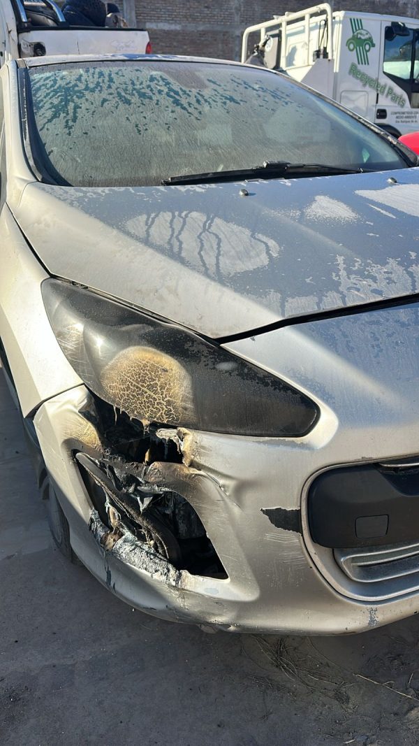 PEUGEOT 308 FELINE 2.0 N (KUS127)