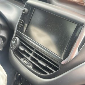 PEUGEOT 208 ALLURE 1.6N TOUCHSCREEN (AA271NP)