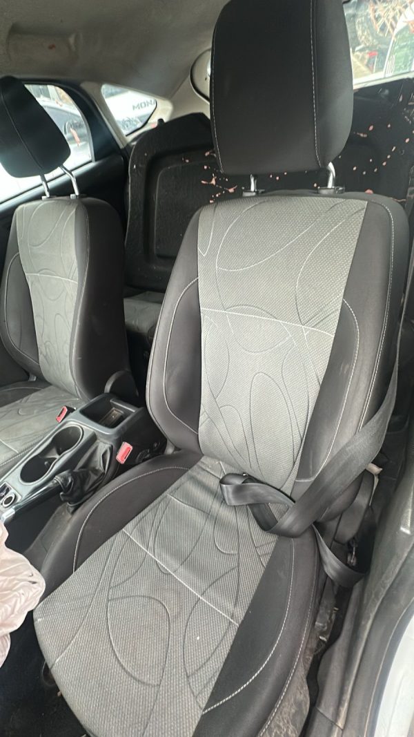 FOCUS 5P 1.6L N MT S (ORI544)