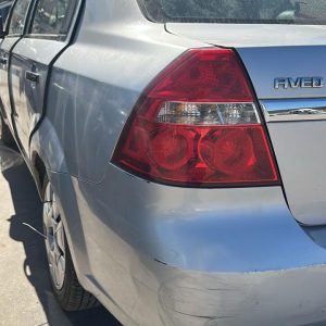 CHEVROLET AVEO LS 1.6 MT GRIS (KHR462)