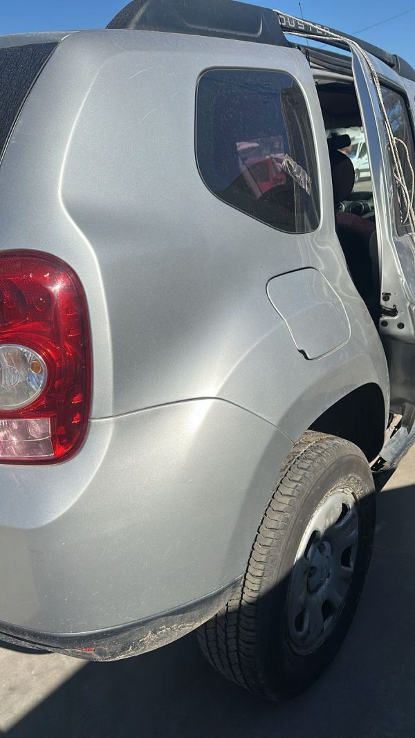 RENAULT DUSTER CONFORT PLUS 1.6 4X2 ABS (NIO589)