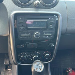 RENAULT DUSTER CONFORT PLUS 1.6 4X2 ABS (NBR129)