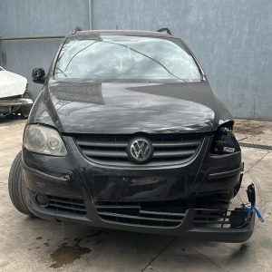 VW VOLKSWAGEN SURAN (GZQ877)