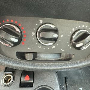 RENAULT CLIO MIO 5P EXPRESSION PACK I (MBV666)