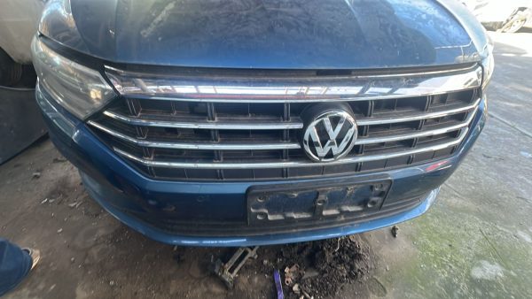 VENTO HIGHLINE 250 TSI AT (AE831YT)