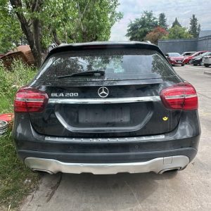 MERCEDES BENZ GLA 200 (AB747UC)