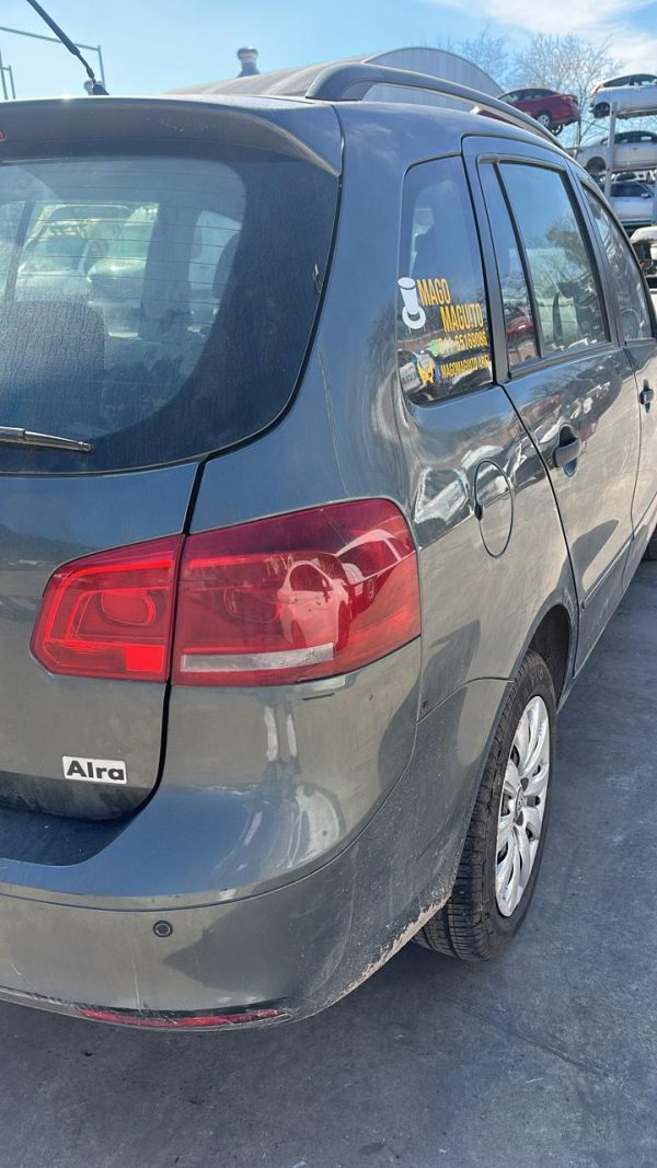 VW VOLKSWAGEN SURAN 1.6L 5D 717 (OAL132)
