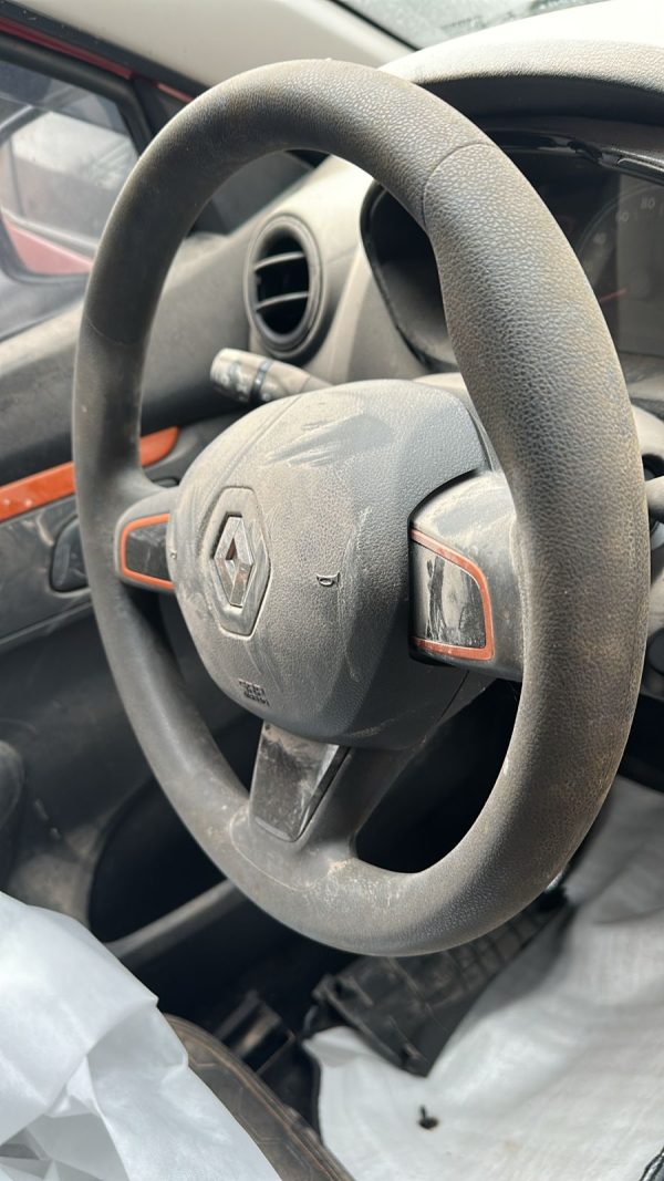 KWID OUTSIDER 1.0 (AD879AG)