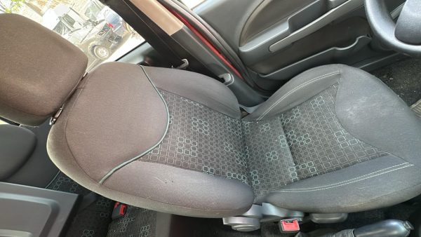 FIAT UNO 1.4 8V (LZV745)