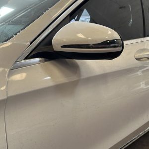 MERCEDES BENZ C250 (AB089XT)