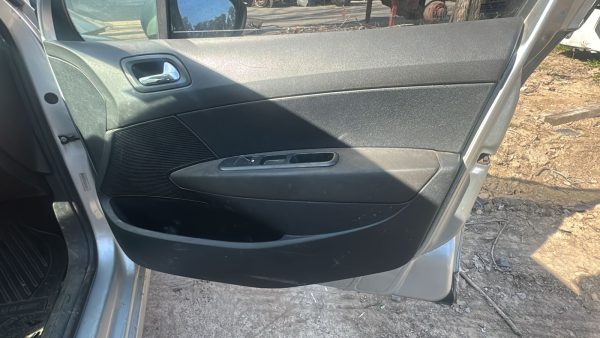 PEUGEOT 308 ACTIVE 1.6N (OZV381)