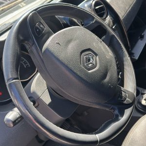 RENAULT DUSTER PH2 PRIVILEGE 2.0 (AB747OK)