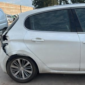 PEUGEOT 208 FELINE 1.6 (AB475KK)