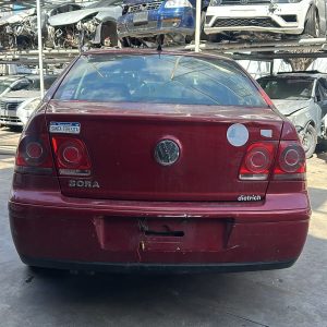 VW VOLKSWAGEN BORA 2.0 (INJ225)