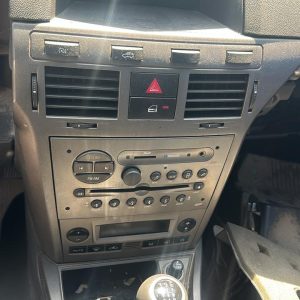 CHEVROLET VECTRA CD 2.4 (IGH303)