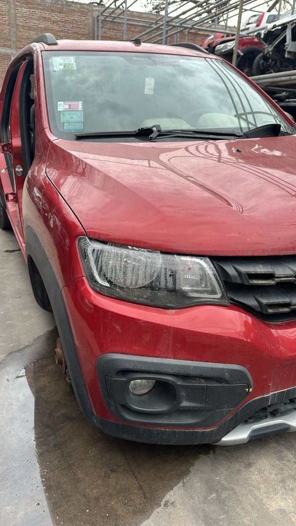 KWID OUTSIDER 1.0 (AD879AG)