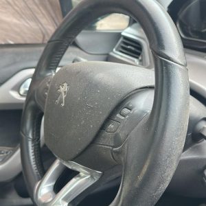 PEUGEOT 208 FELINE 1.6 (AB475KK)