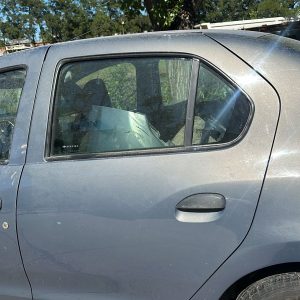 RENAULT NUEVO LOGAN AUTHENTIQUE 1.6 (AB805GP)