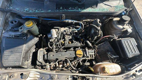 PALIO ADVENTURE 1.8 MPI V8 (HJP295)
