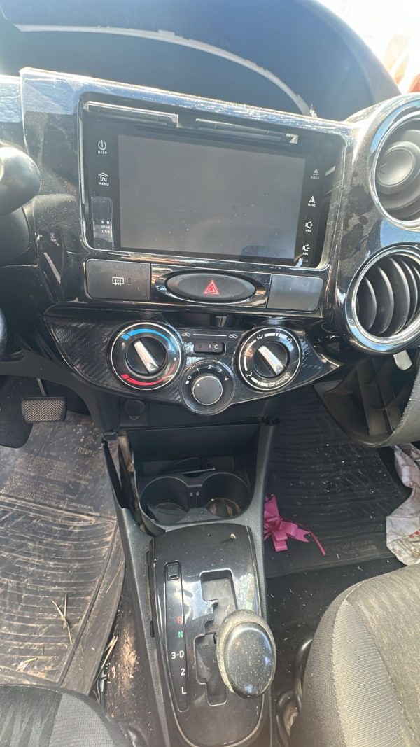 TOYOTA ETIOS XLS 1.5 4A/T  (AA288QN)