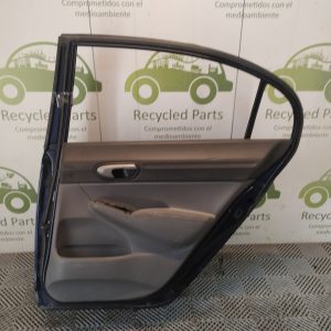 Puerta Trasera Derecha Honda Civic 8va (06079009)